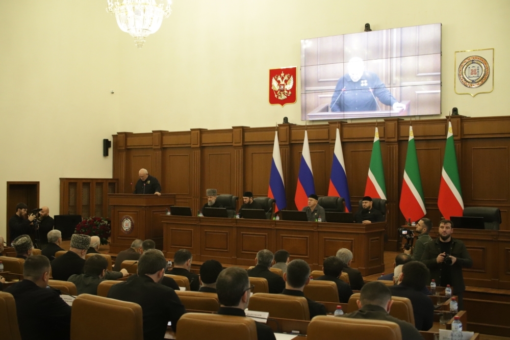 Юбилейное заседание Парламента ЧР.